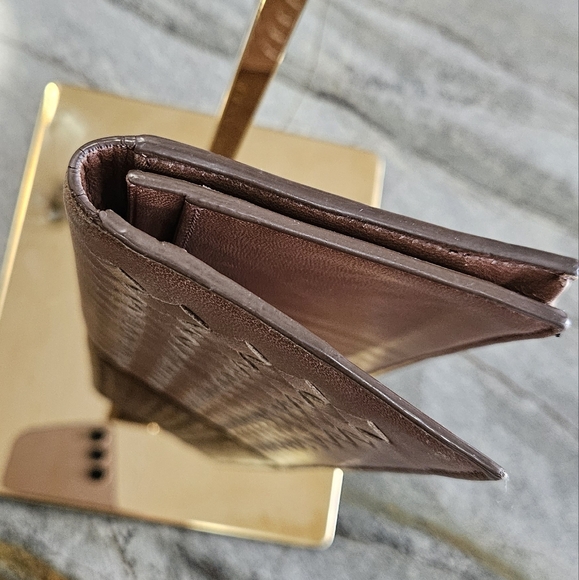 Bottega Veneta Brown Bifold Wallet - Picture 9 of 12